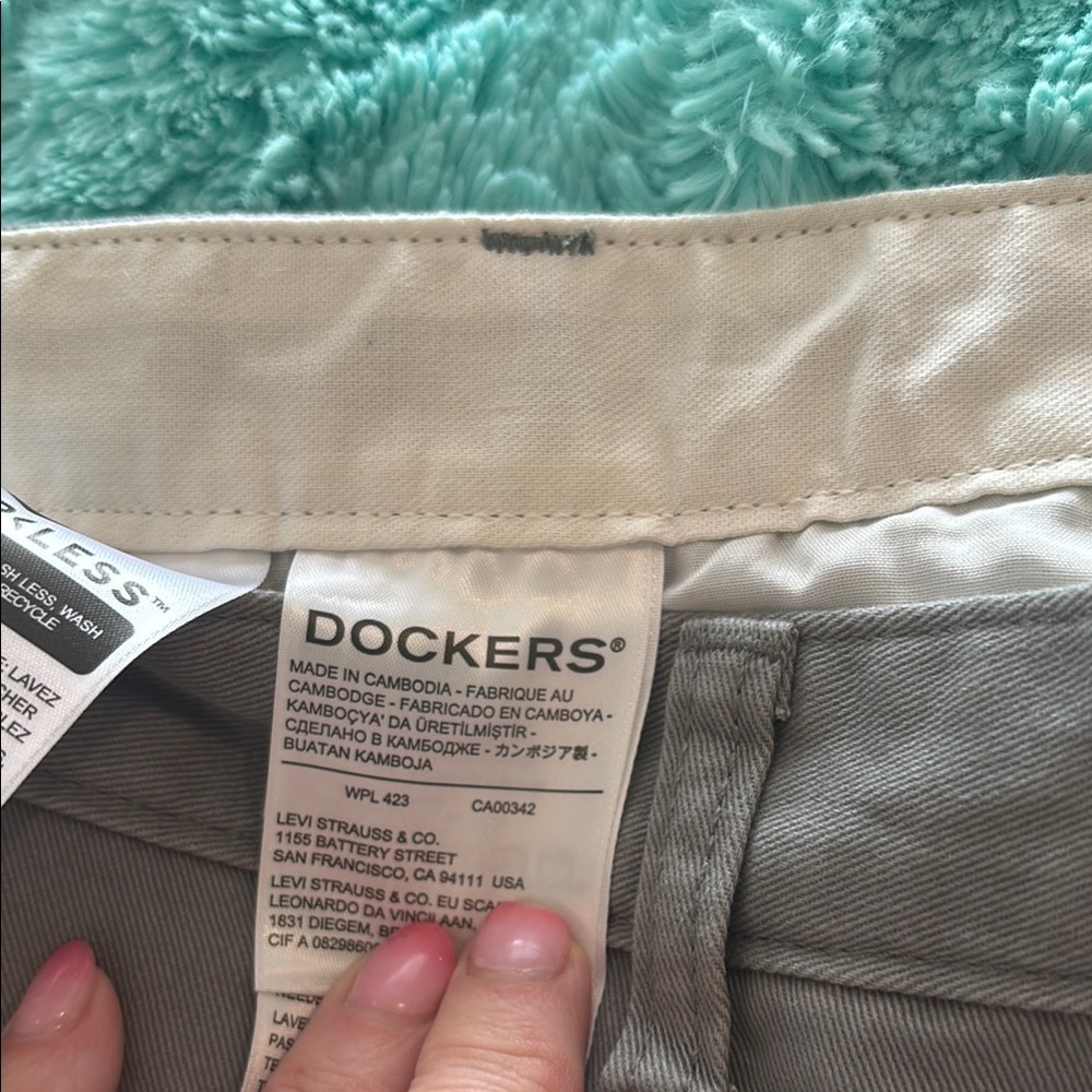 🦸‍♂️Big & Tall -Gray Men's Dockers shorts in UEC - Picture 4 of 7